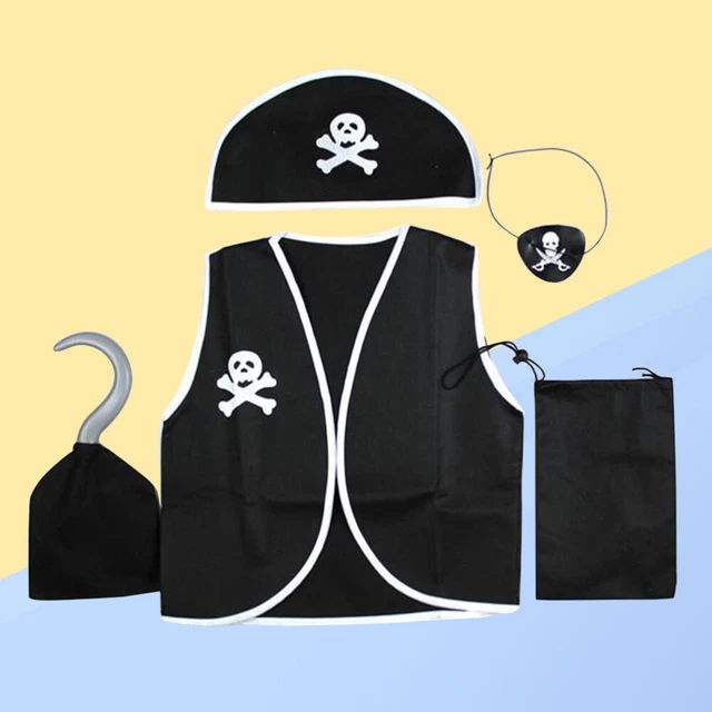 Un Personnage Pirate D'une Fille En Costume, Chapeau Et Cache-œil. Une