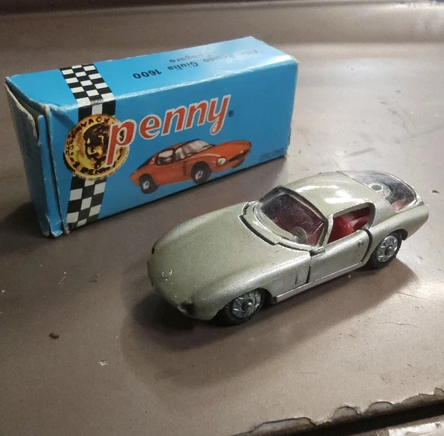 POLITOYS ALFA ROMEO Giulia 1600 Canguro con caja de colección