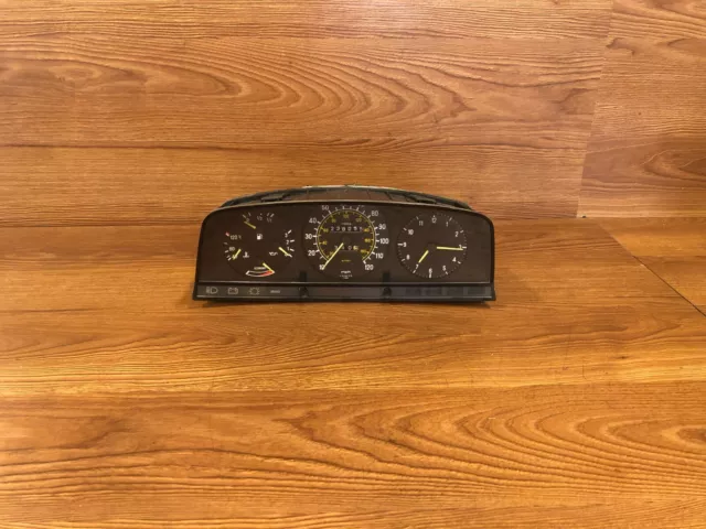 1984 Mercedes W123 240 Cluster Speedometer Instrument Gauge  238K Oem