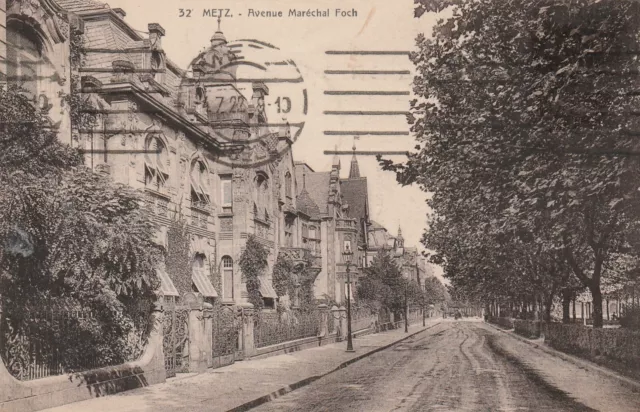 CPA 57 METZ Avenue Maréchal Foch