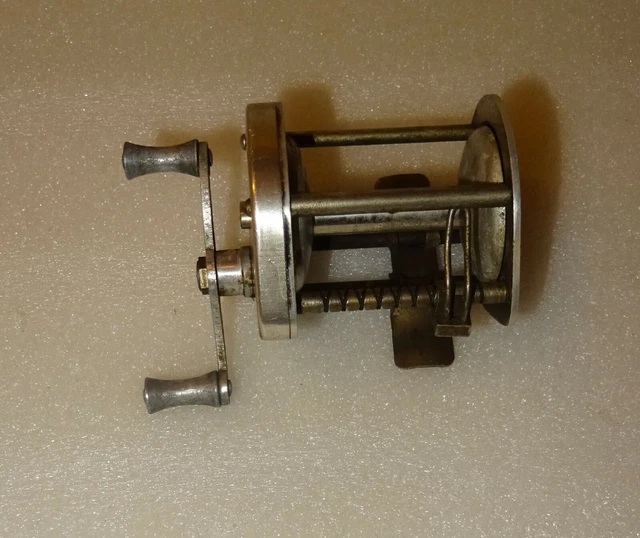 ANCIEN MOULINET DE péche marque PRATIC EUR 5,00 - FR