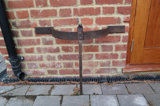Large Antique Wall & Ground Mounted Wrought Iron Semi Circular Boot Scraper Vgc