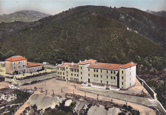 Carte postale ancienne postcard LEVIE CORSE vue aérienne groupe scolaire