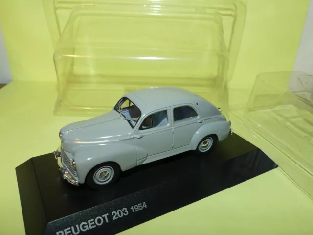 PEUGEOT 203 1954 Gris NOREV 1:43 blister