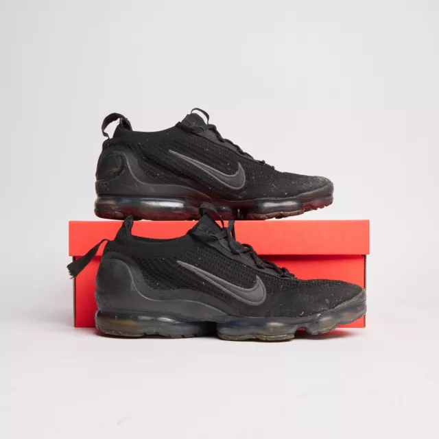 NIKE Air Vapormax Men's Black SIZE 11  Trainers