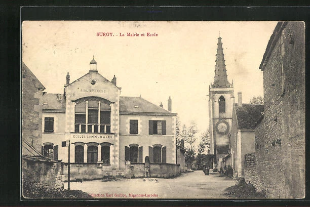 CPA Surgy, La Mairie et Ecole 1912