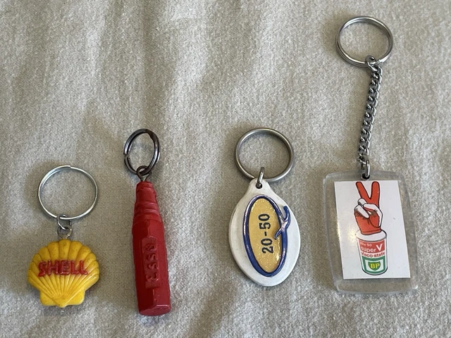 Shell Gasoline Key Ring VINTAGE 1950S -60'S DUCKHAMS ESSO SHELL BP PETROL / OIL STATION KEYRING ...