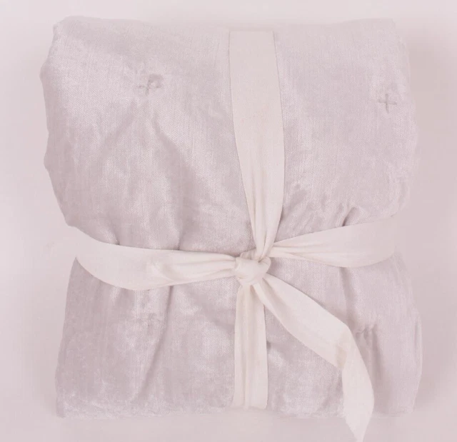 Terciopelo estándar Pottery Barn Kids Luxe simulada, acolchada, plateada