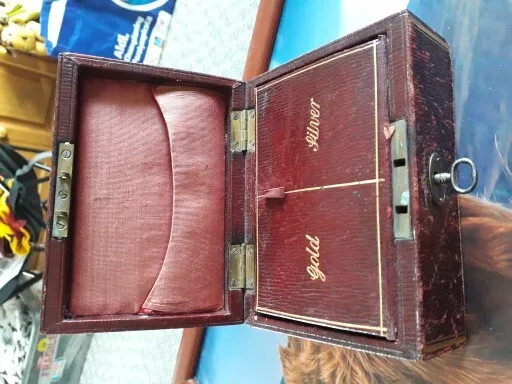 Men's  Vintage  Leather  Bound  Jewellery  Box Lockable.