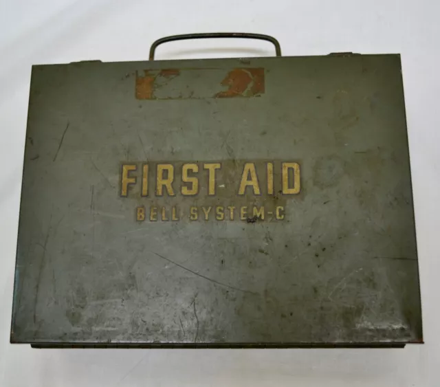 Bell System First Aid Kit Green Metal Box C-Kit 159 9"x6.5" Vintage Some Content