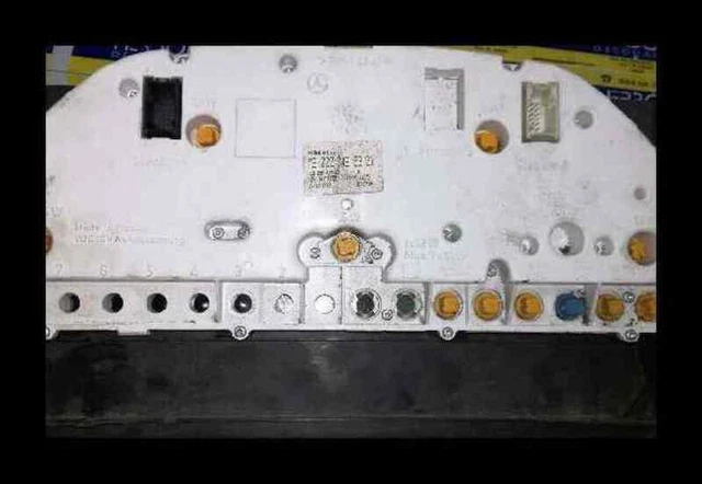 Couvercle D'ouverture Du Commutateur Du Tableaubord MB