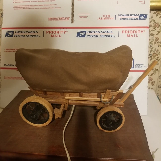 Vintage Western Conestoga Covered Wagon Wood Table Desk Lamp Double Light Works