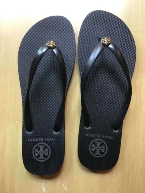 NWOB TORY BURCH MONOGRAM FLIP FLOPS (SIZE 9) rubber thong sandals Black
