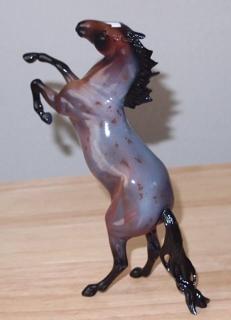 Peter Stone Model Horse LANCELOT Bay Roan with Corn Spots Rearing Pebbles Glossy