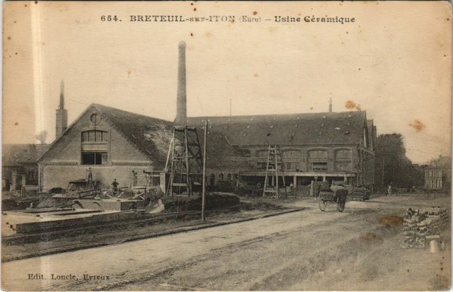 CPA BRETEUIL-sur-ITON Ceramic Factory (1161566)