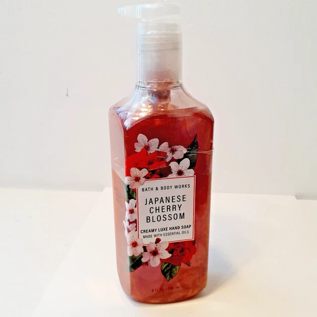 Jabón de manos de lujo cremoso en flor de cerezo japonés Bath and Body Works 8 fl oz/236 ml
