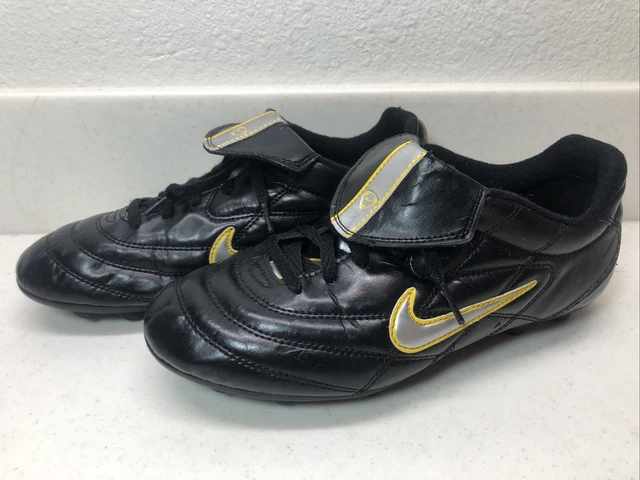 Nike clearance tiempo 750