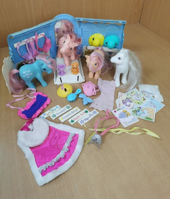 4 Ponies HASBRO MY LITTLE Pony G1 - Grooming Parlour Playset + 4 Ponies. Vintage ...