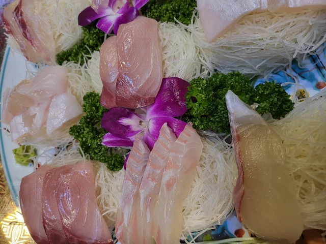 Sushi by DEMO-250285