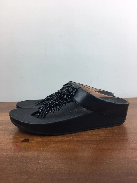 Fitflop Sandals Women’s Size 8 Beaded Wedge Thong K26-001 Black Leather Casual