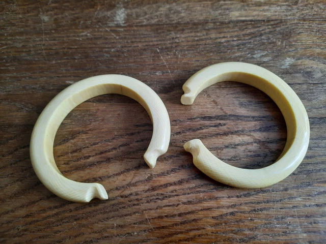 Tres Belle Paire De Bracelets Anciens Provenant D'afrique (Ghana)