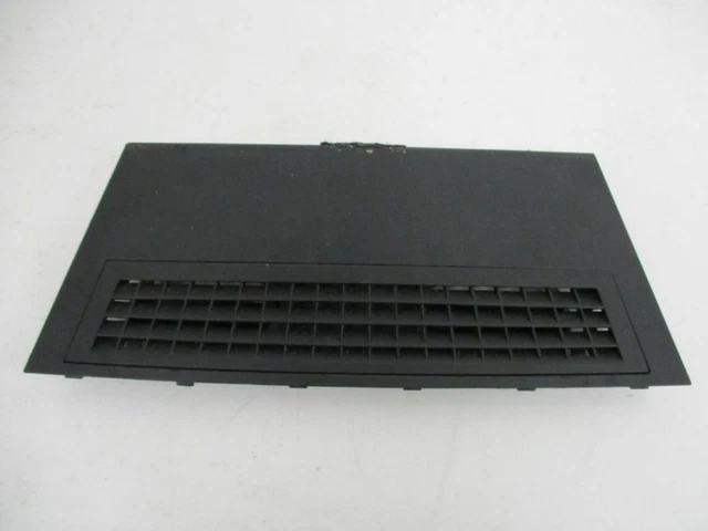 Grille Ventilation Tableau De Bord Gauche Pour BMW E12 (Série 5) - Référence 1816633, Occasion Parfait état