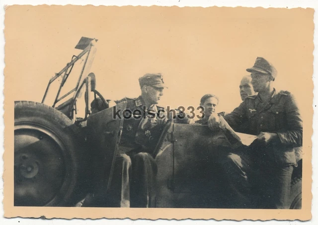 FOTO FELDWEBEL DER Luftwaffe im Kübelwagen PKW Orden DKiG Träger EUR 9 ...
