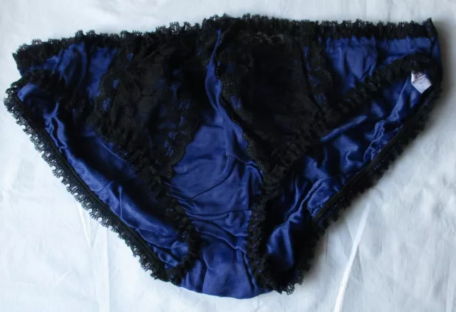 DDR Dessous Slip blau schwarz Spitze Gr. 44 Marke Stretta ungetragen (159906)