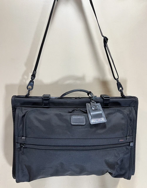 Preowned Tumi Alpha Tri-fold 21” Carry On Garment Bag 22133DH Black Ballistic