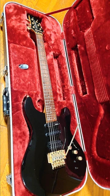 FERNANDES FR-85S SUSTAINER Electric Guitar Super Strat Japan