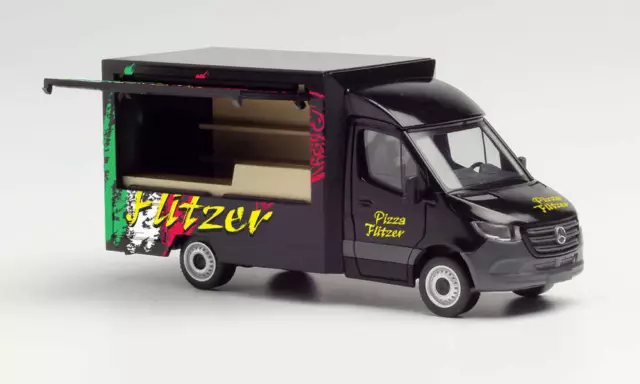 Herpa 095884 Mercedes-Benz `18 Foodtruck „ Pizza Flitzer“, Modèle 1 :