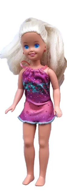 vintage Barbie little sister  Stacie Doll 1990's Blonde