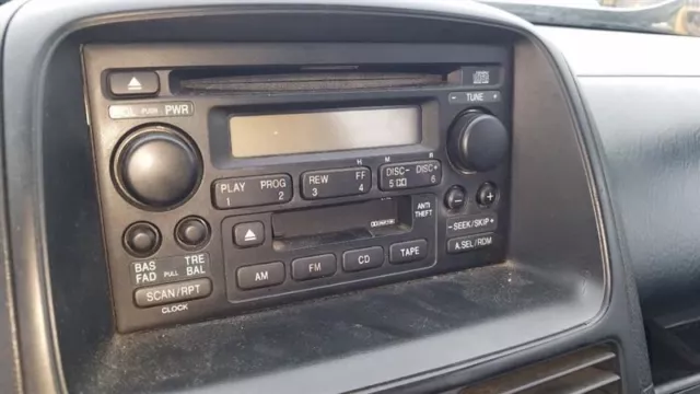 Audio Equipment Radio Am-fm-cd-cassette Single Disc 2TN2 Fits 05-06 CR-V 1544054