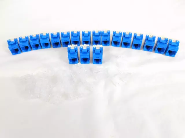 NK688MBU Panduit RJ45 Cat 6 Punchdown Keystone Jack Module, Blue - LOT OF 19