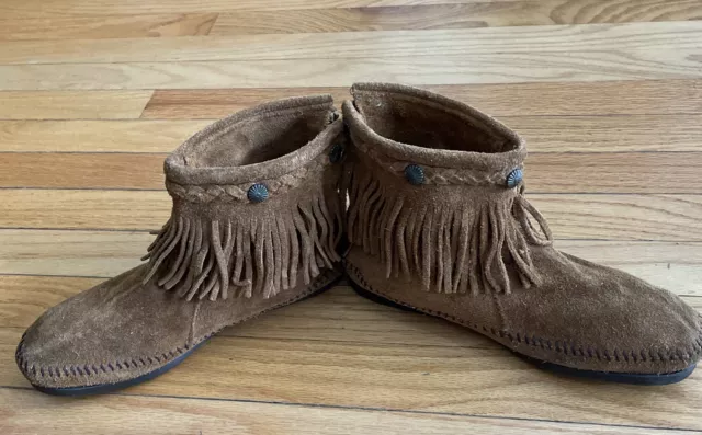 MINNETONKA WOMENS SIZE 8 Brown Suede Fringe Back Zip Ankle Boots ...