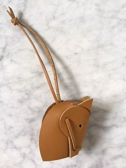 Hermes Tete de Cheval Tan Swift Leather Origami Horse Head Charm – I MISS  YOU VINTAGE