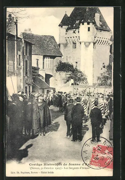 CPA Nevers, Cortège Historique de Jeanne d´Arc 1909, Les Sergents d´Armes 1910