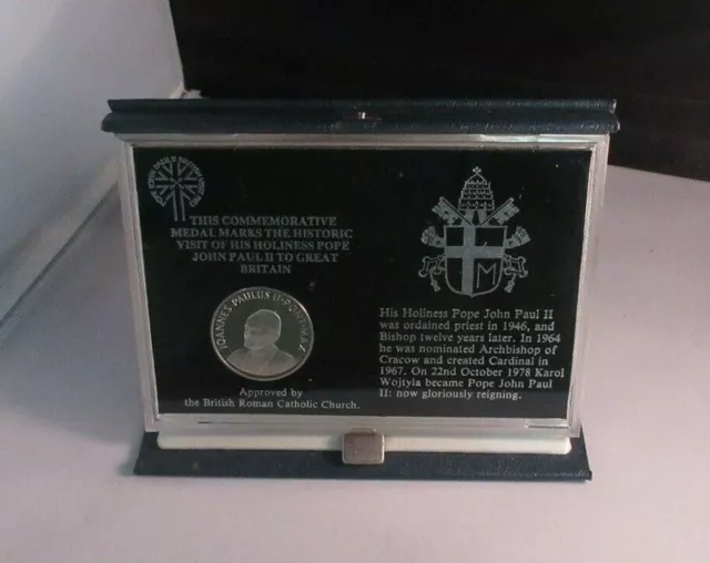 Pope John Paul II Commemorative Proof Medal for his 1982 Visit to the UK, Boxed