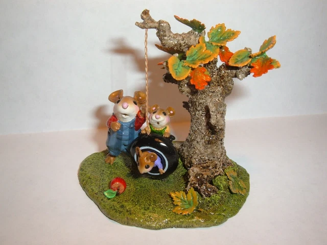 Wee Forest Folk M-170 Polly's Parasol retired 12