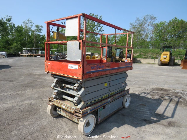 2011 Skyjack SJ4632 32' Electric Scissor Lift Man Aerial Platform 24V DC bidadoo