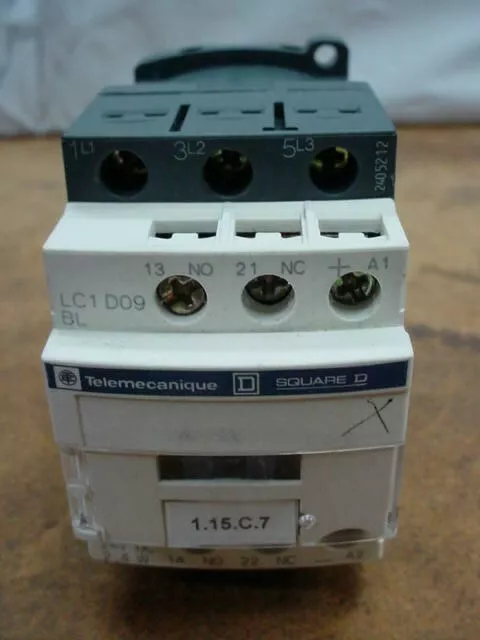 Telemecanique/Schneider LC1D09BL 3-Pole 25A Contactors