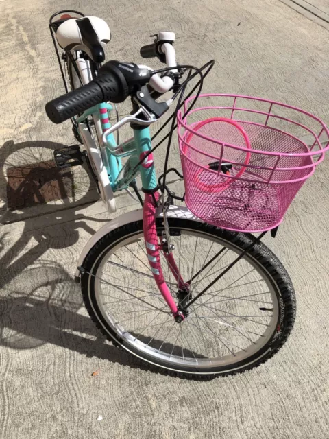 Bicicletta Lombardo Panarea ruote 24 6v Sugar/Fuxia 7/12 anni 2