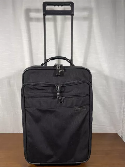 Briggs & Riley 22" upright Baseline Domestic Carry On Upright Black