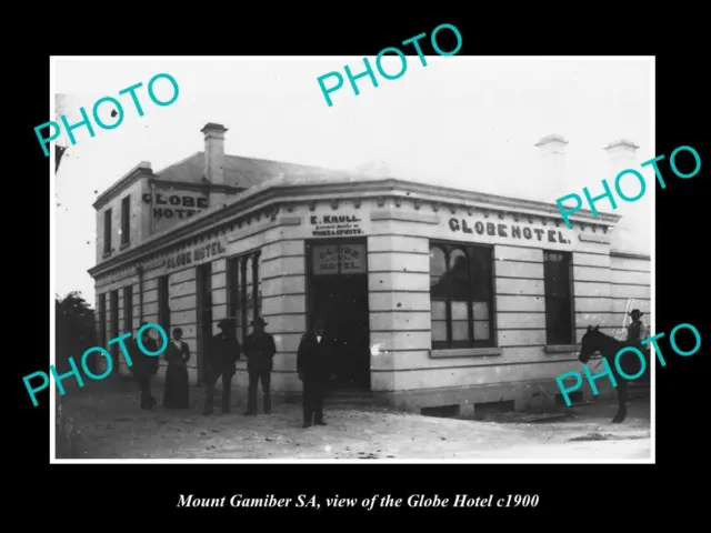 OLD LARGE HISTORIC PHOTO OF MOUNT GAMBIER SA VIEW OF THE GLOBE HOTEL c1900