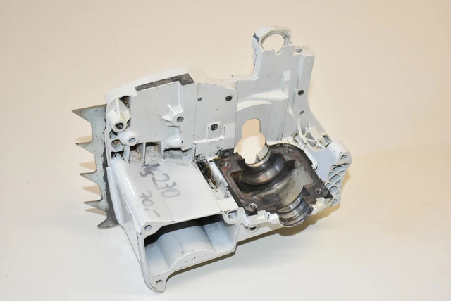 Original Stihl Motorgehäuse (rechts) Für MS 441 – Teilenummer 1138 2903