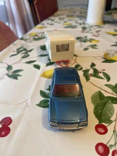 Solido vintage maxicar peugeot 504 plus caravane Solido vintage maxicar peugeot 504 plus caravane