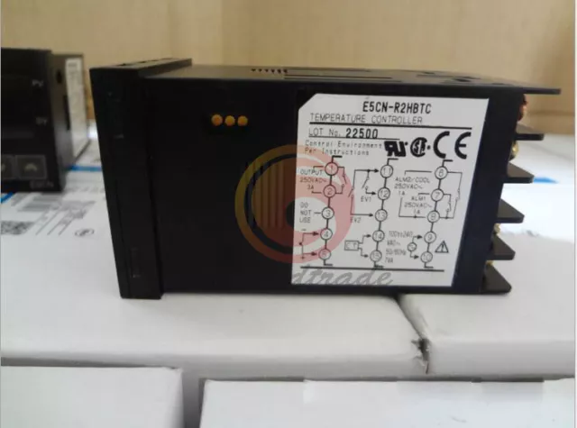 ONE NEW E5CN-R2HBTC E5CN R2HBTC Omron temperature controller
