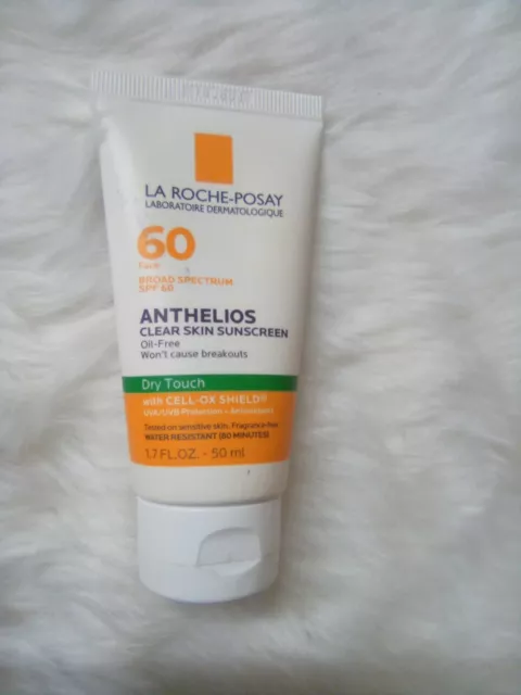 La Roche _posay Anthelios Clear Skin Dry Touch Sunscreen