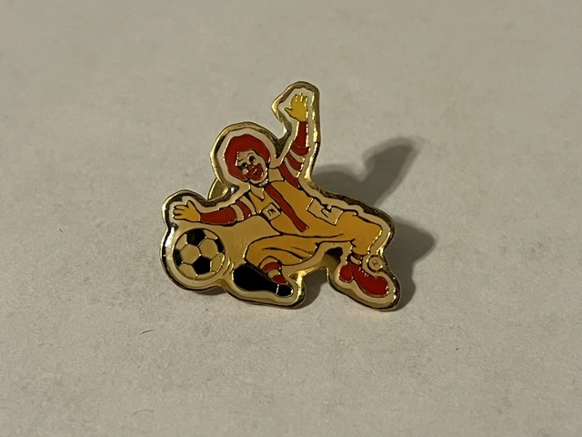 McDonald's Restaurants & Fast Food Ronald McDonald Soccer Hat Pin Lapel Pin