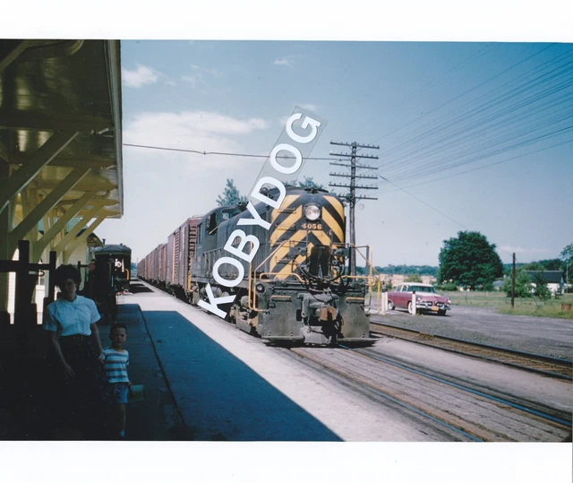 Delaware & Hudson Railroad  #4056 8x10 Color Photograph - Fort Edward, NY 1959
